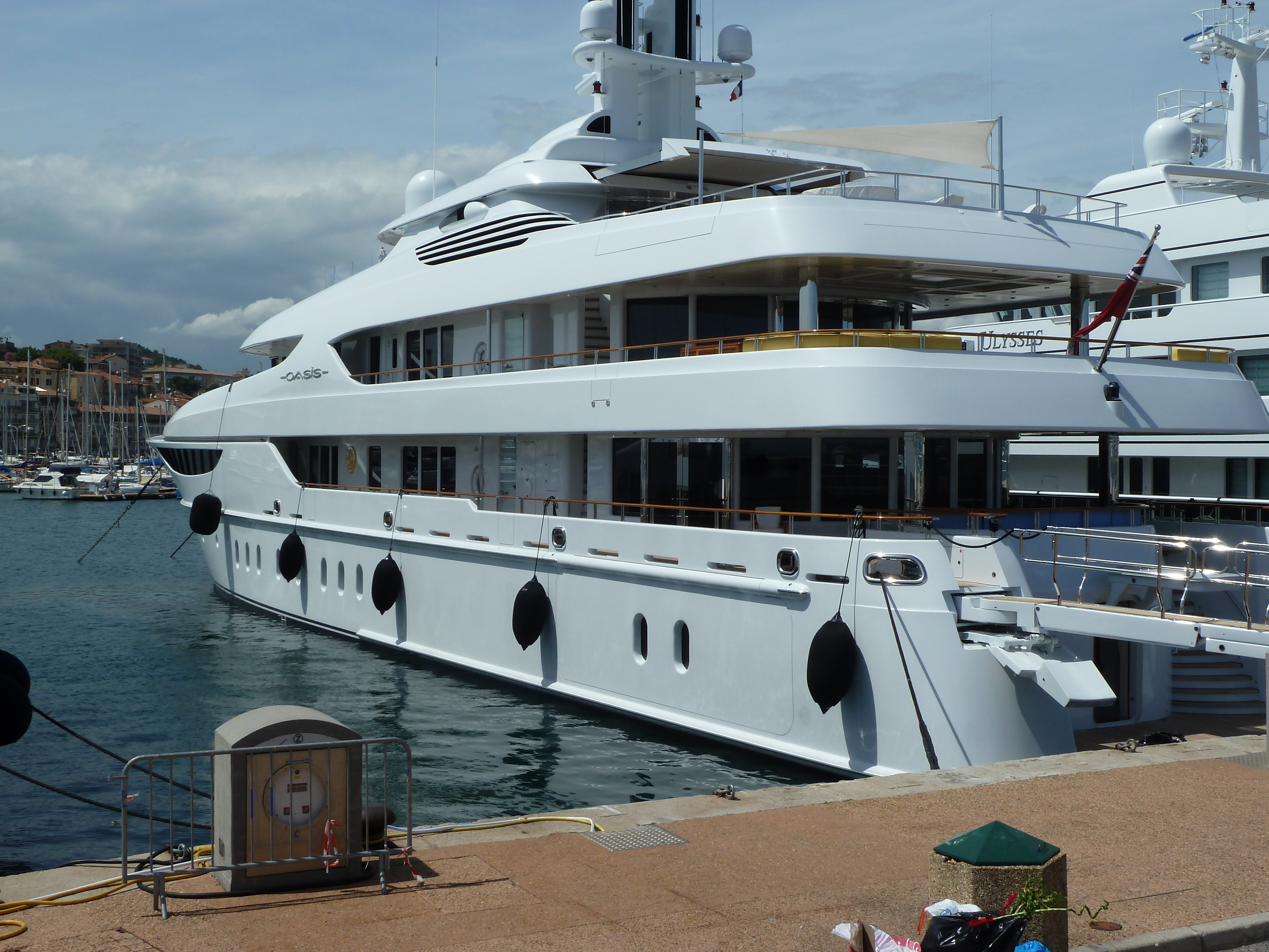 Oasis Superyacht in Monaco