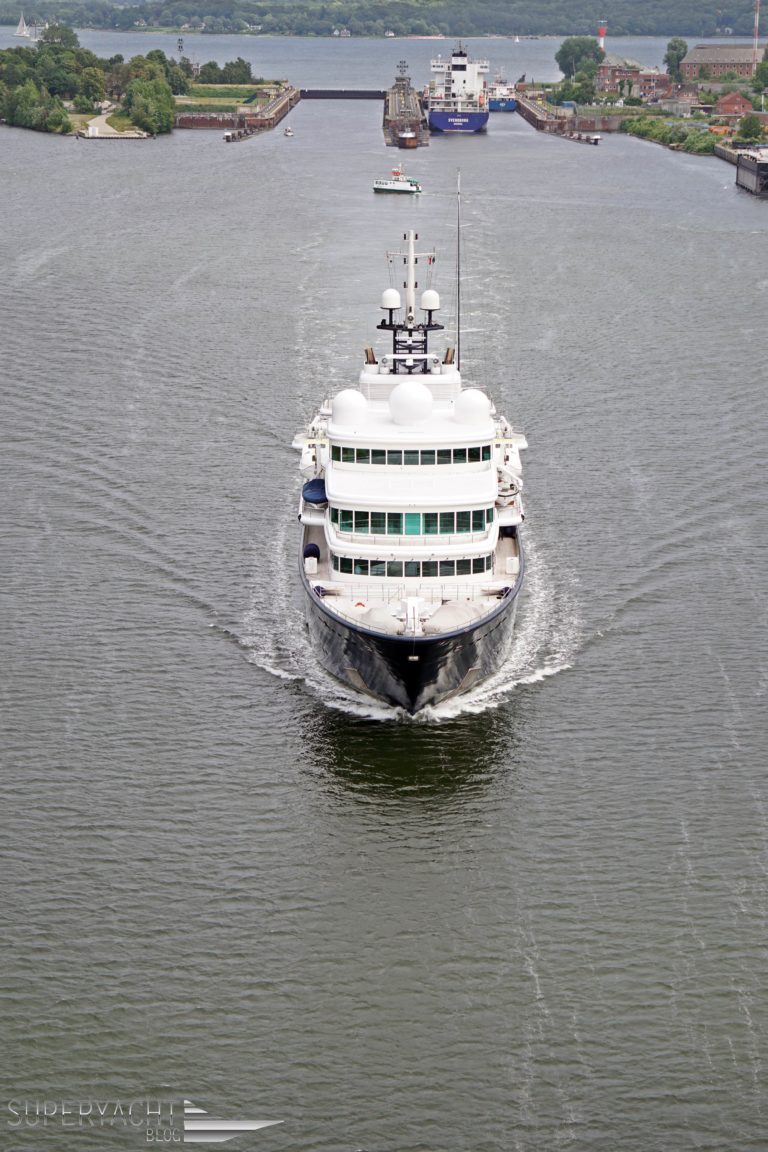 Le Grand Bleu, Explorer Yacht in Kiel - Superyachtblog